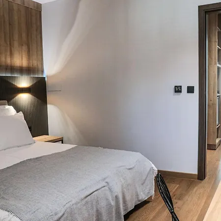 Western Lozenetz 4*