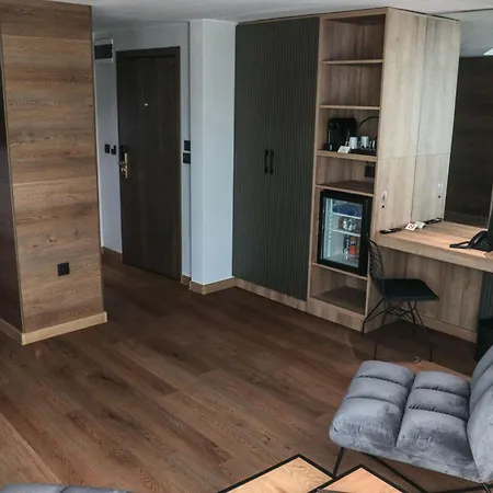 Western Lozenetz Hotel