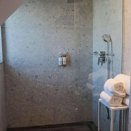 Western Lozenetz Hotell